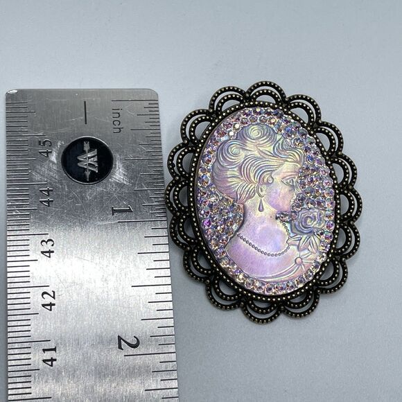 Antique Gold Tone Iridescent Rainbow Clear Cameo Brooch Stunning Cute Victorian - Picture 6 of 6